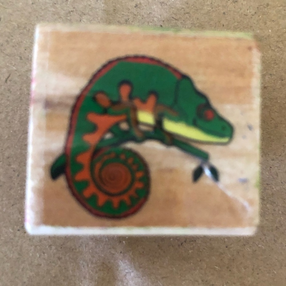vtg small camaleon? Iguana? Rubber Stamp
